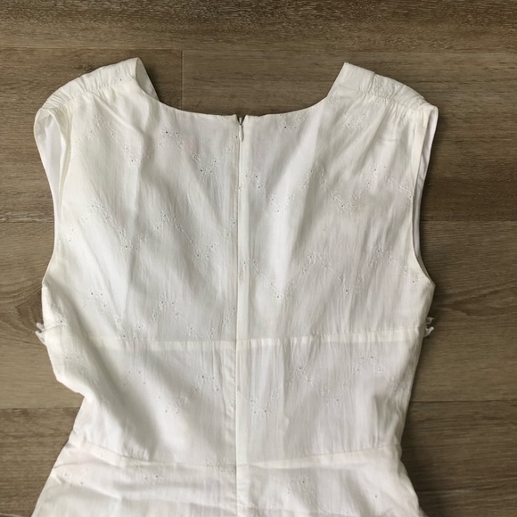 Philip Decaprio White Eyelet Sleeveless Dress, Size 2 - Picture 6 of 10
